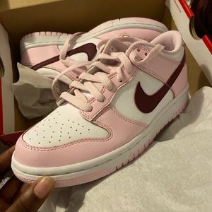 Pink Nike dunks. Never worn